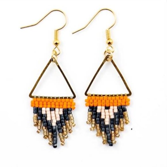 NWT / Embra Bead Project / small triangle fringe Earrings ♥️ / Indigenous beaded - Picture 1 of 2